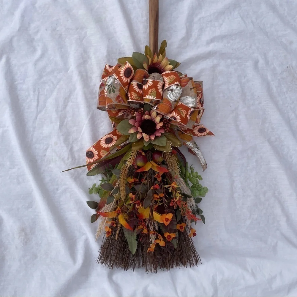 HANDMADE Cinnamon scented broomstick wreath/door hanger fall/halloween decor